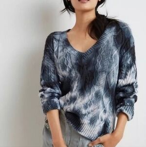 Anthropologie Pilcro Joni Cable Knit V-Neck Tie Dye Navy White Sweater